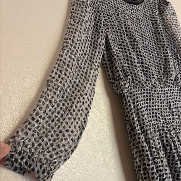 Saloni Maxi Dress, Silk, Black White dot, Size 6 Small - Picture 2 of 6